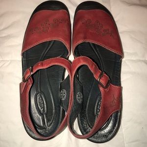 Keen Red Mary Janes